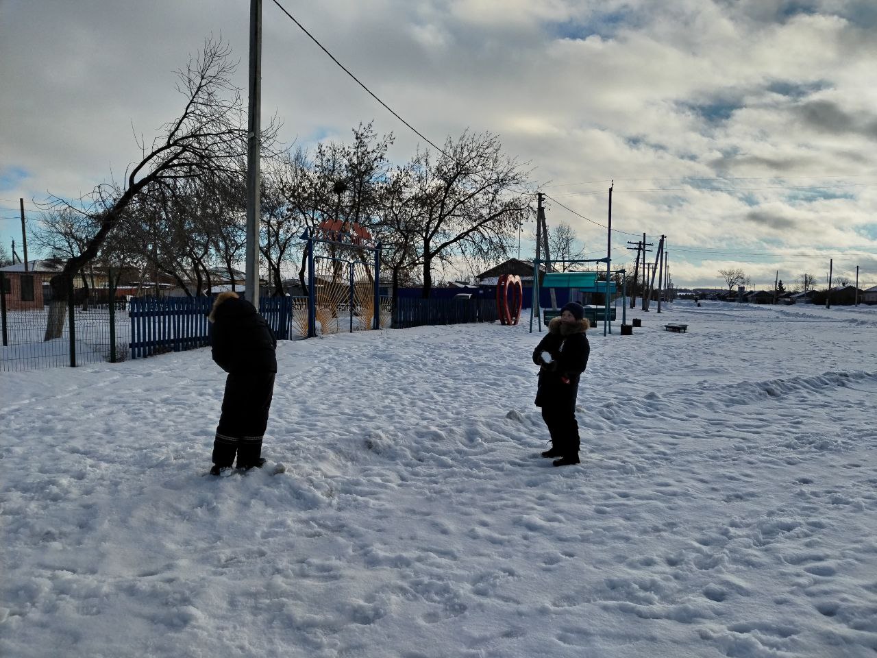 Игры на свежем воздухе..