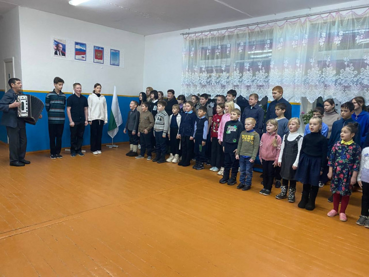 Линейка.